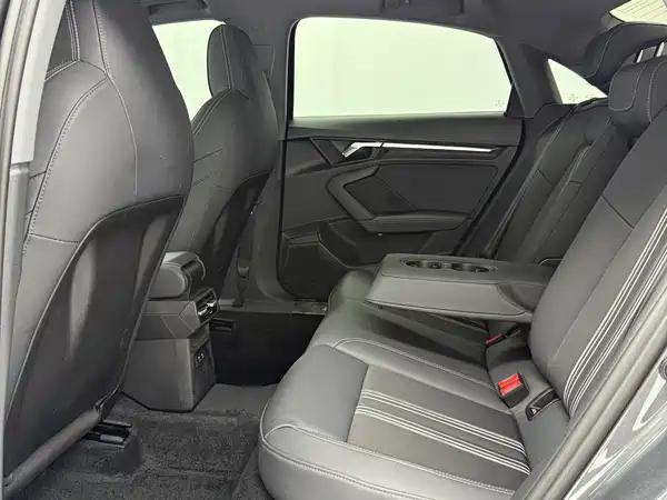 Audi A3 2022, фото 12