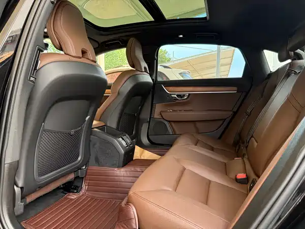 Volvo S90 2022, фото 10