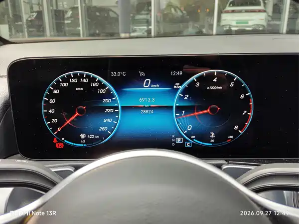 Mercedes-Benz GLB 2023, фото 8