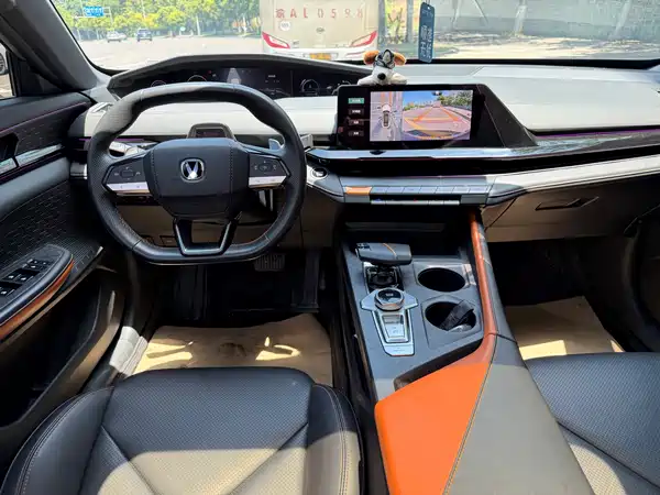 Changan UNI-V 2022, фото 10