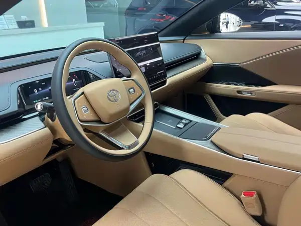 Toyota bZ7 2026, фото 8