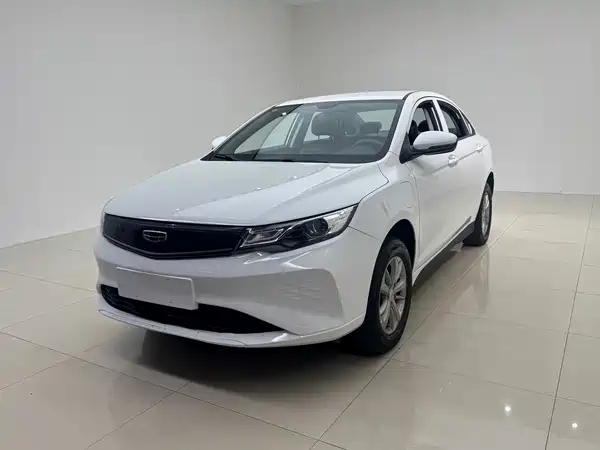 Geely Emgrand EV 2022