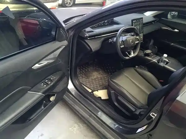 Changan Eado 2025, фото 11