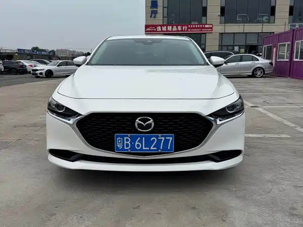 Mazda 3 2022, фото 2