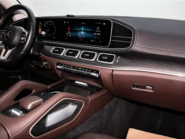 Mercedes-Benz GLE 2023, фото 19