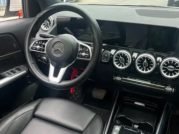 Mercedes-Benz GLA 2022, фото 7