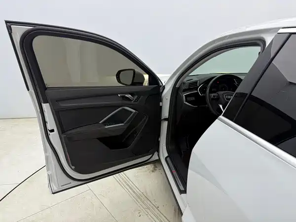 Audi Q3 Sportback 2022, фото 21