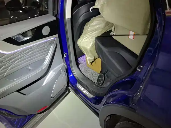 Hongqi HS5 2022, фото 11