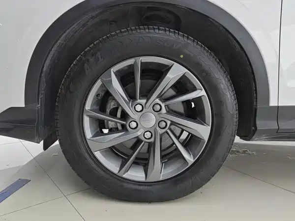 Geely Coolray 2025, фото 6