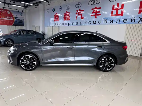 Audi A3 2023, фото 6