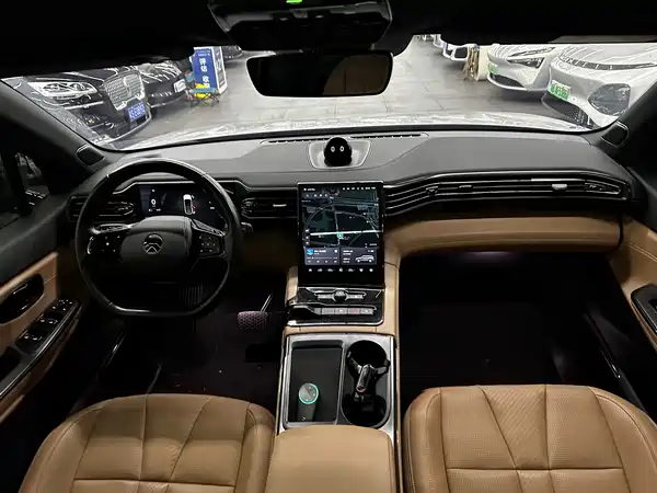 NIO ES8 2020, фото 11