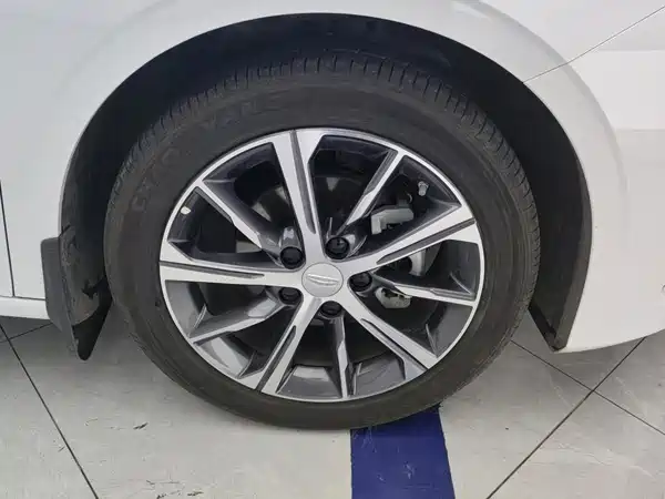 Geely Emgrand 2023, фото 6