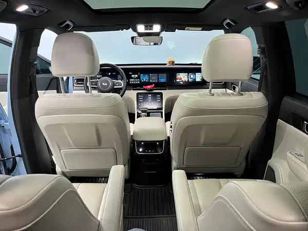 Li Auto ONE 2020, фото 13