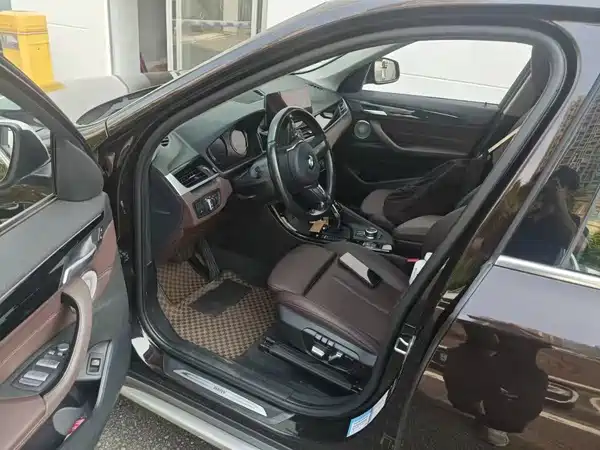 BMW X1 2022, фото 5