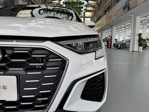 Audi A3 2023, фото 15