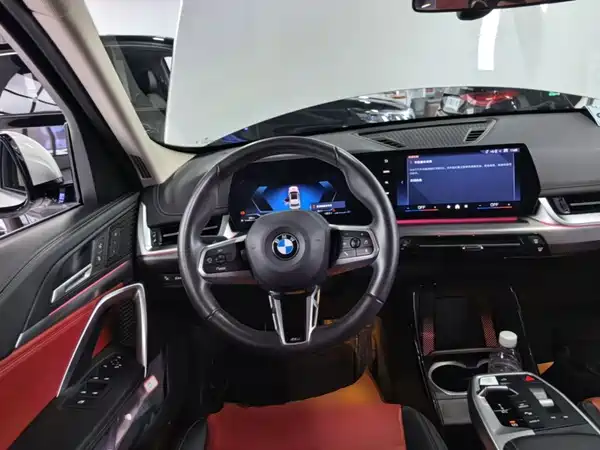 BMW X1 2023, фото 10