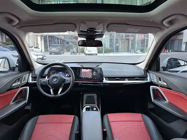 BMW X1 2025, фото 7