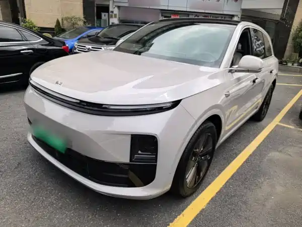 Li Auto L6 2024