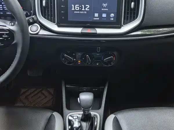 Kia KX1 2021, фото 12