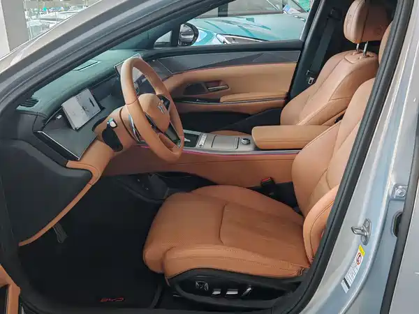 BYD Han L 2025, фото 5