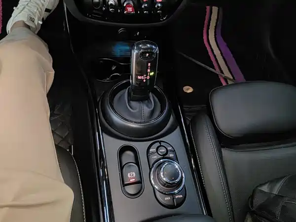 MINI CLUBMAN 2023, фото 13