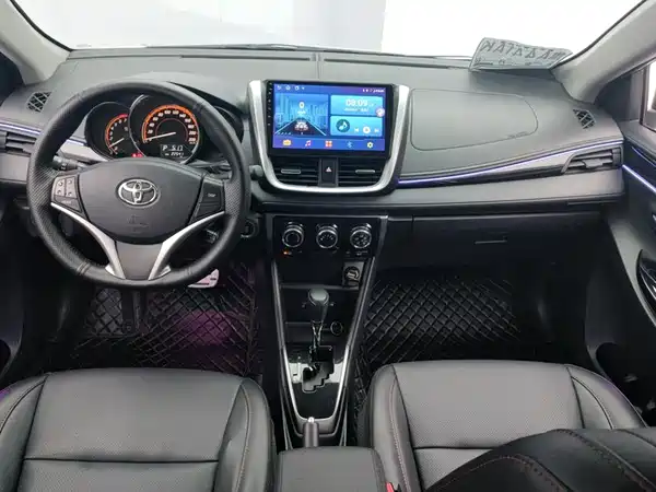 Toyota Yaris 2022, фото 12