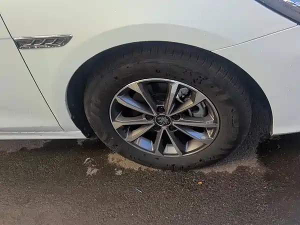 BYD Qin PLUS 2023, фото 6