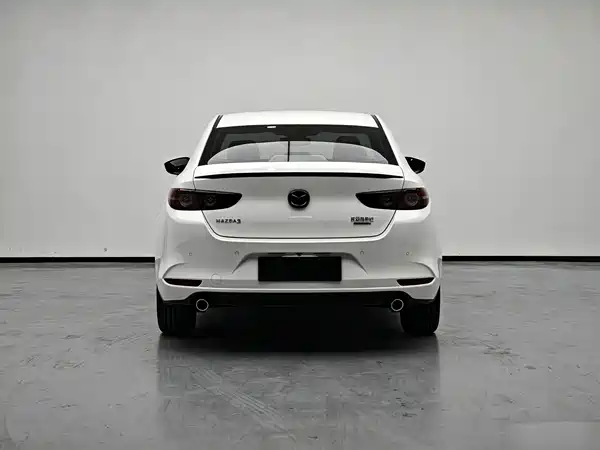 Mazda 3 2023, фото 2