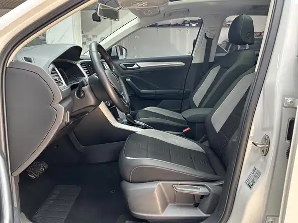 Volkswagen T-ROC 2022, фото 8