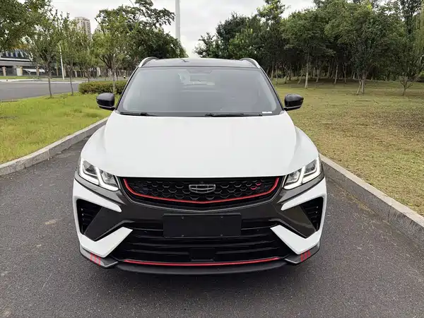 Geely Coolray 2021, фото 2