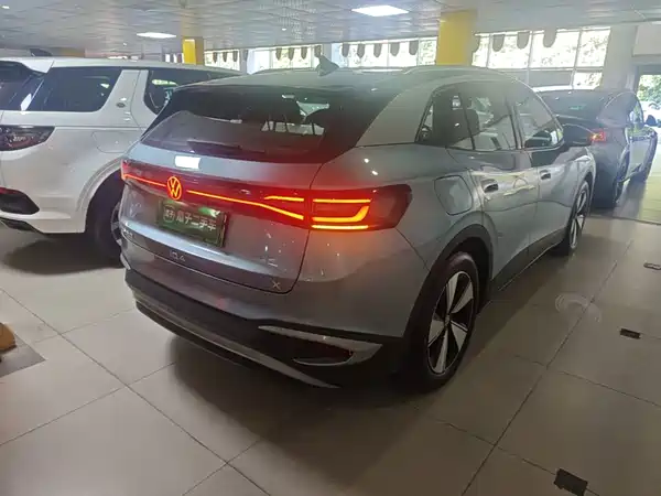 Volkswagen ID.4 X 2025, фото 6