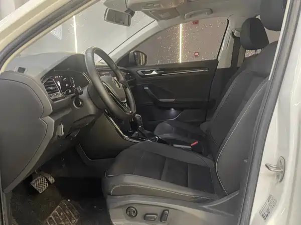 Volkswagen T-ROC 2022, фото 4