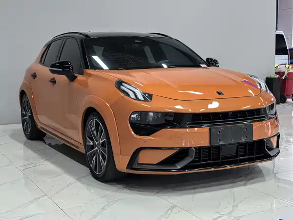 Lynk & Co 02 Hatchback 2021, фото 3