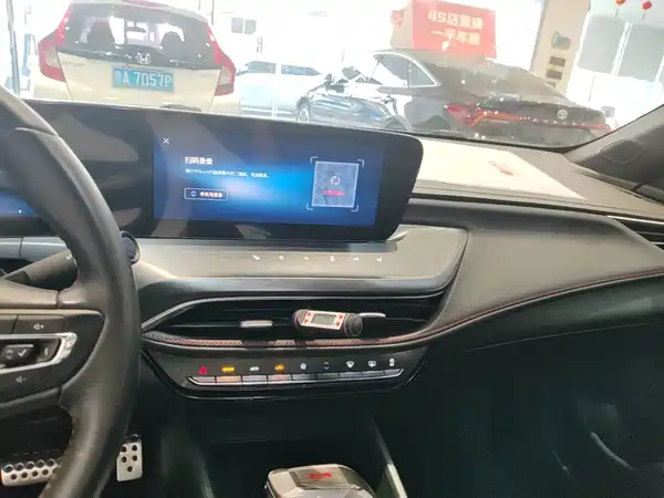 Buick Verano 2023, фото 8