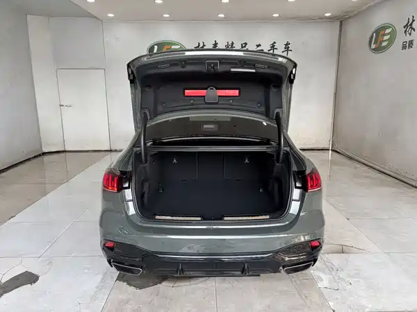 Audi A5L 2025, фото 30