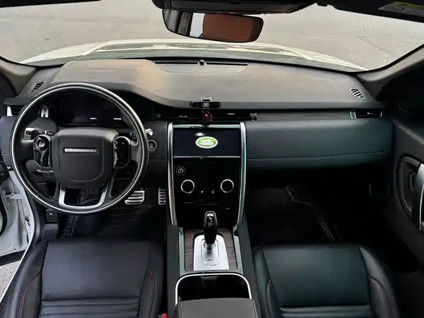 Land Rover Discovery Sport 2021, фото 5