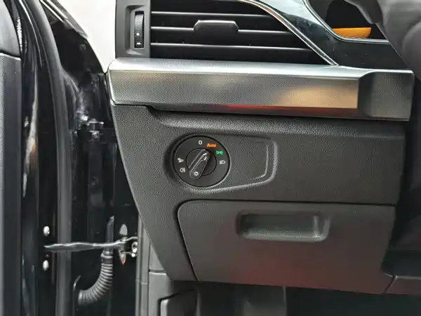 Volkswagen Passat 2022, фото 19