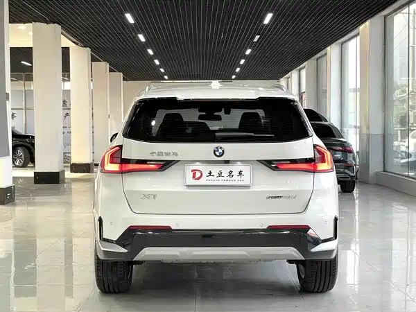 BMW X1 2023, фото 5
