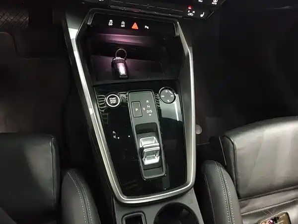 Audi A3 2022, фото 13