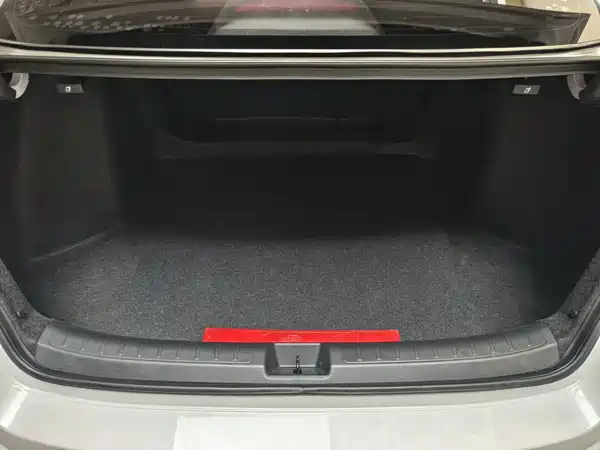 Honda Civic 2022, фото 14
