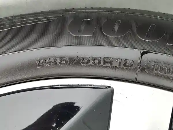 Mercedes-Benz GLB 2023, фото 24