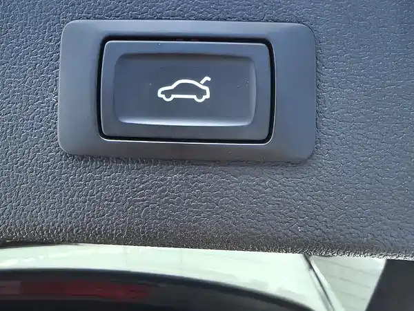 Audi A3 2022, фото 25
