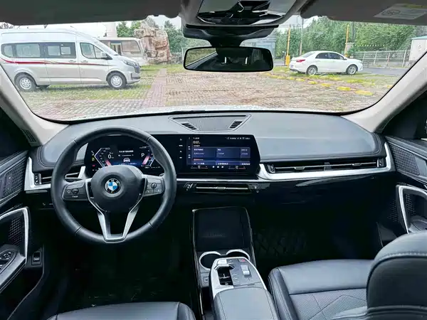 BMW X1 2023, фото 7