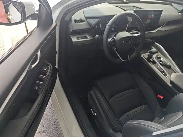 Geely Preface 2023, фото 15