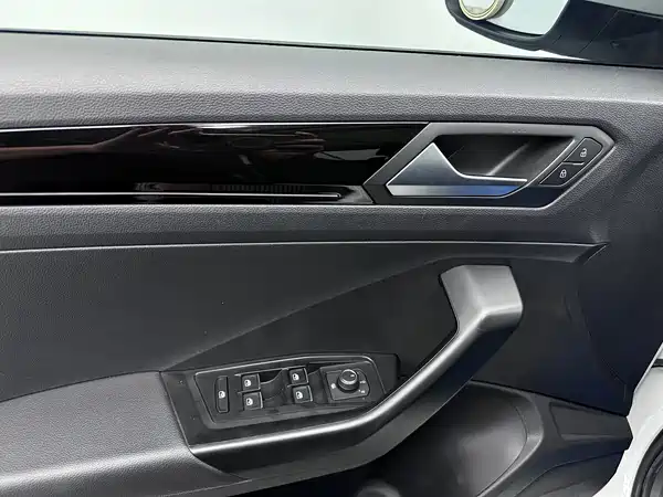Volkswagen T-ROC 2022, фото 18