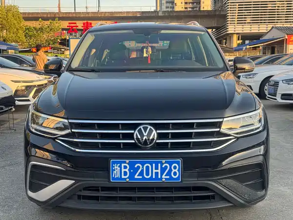 Volkswagen Tiguan L 2022, фото 3