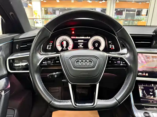 Audi A6L 2023, фото 17