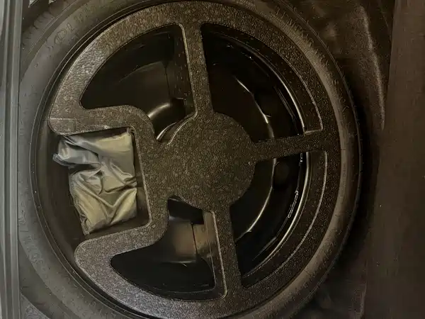 Volkswagen Golf 2023, фото 17