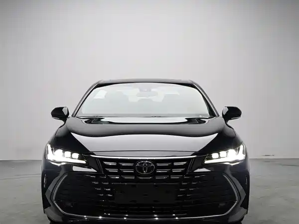 Toyota Avalon 2023, фото 2
