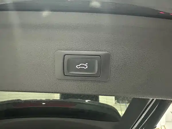 Audi A3 2022, фото 15